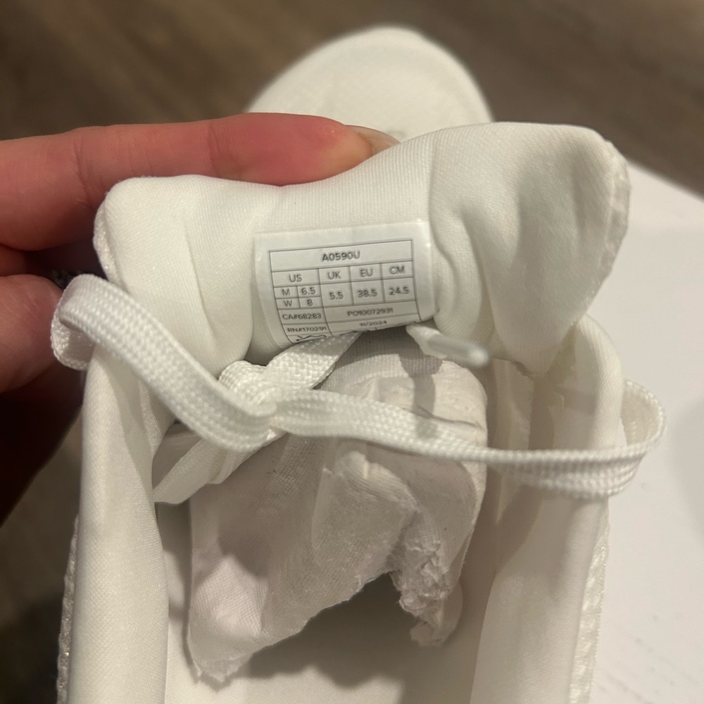 Alo White Sneakers W 8 - Picture 3 of 4